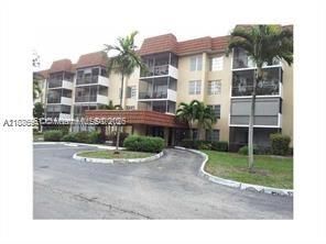 For Sale: $112,000 (1 beds, 1 baths, 783 Square Feet)