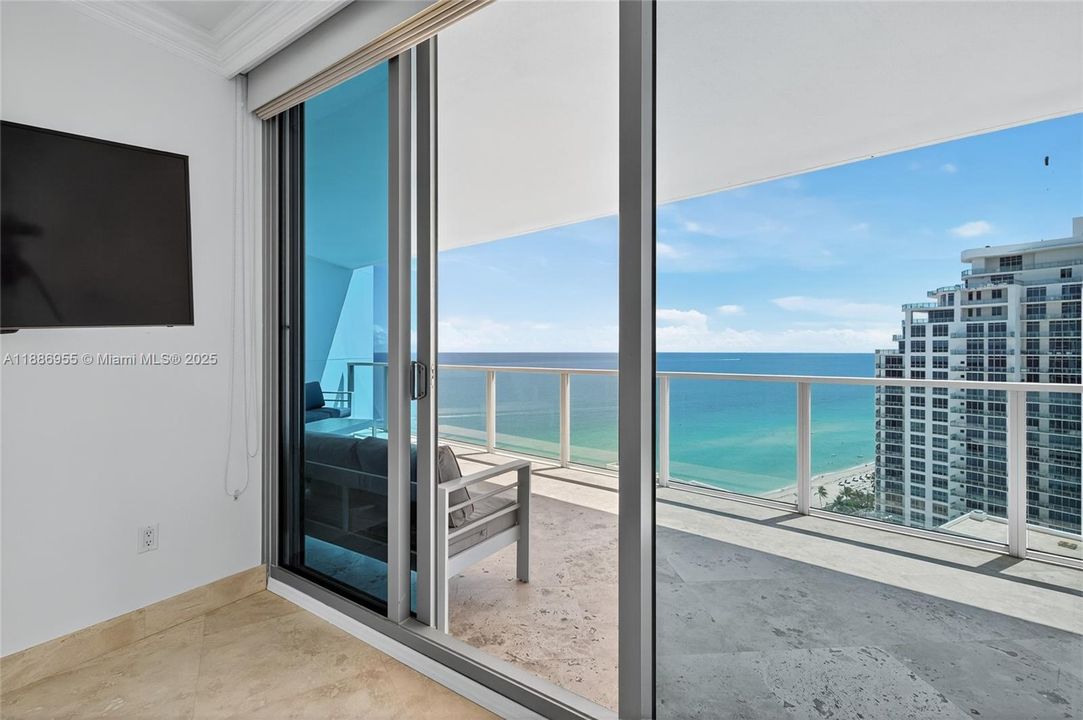 待售: $2,800,000 (4 贝兹, 3 浴室, 3466 平方英尺)