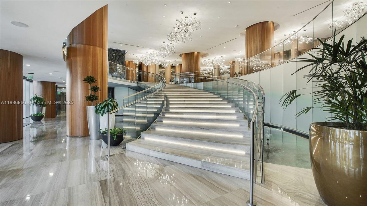 Vendido Recientemente: $665,000 (1 camas, 1 baños, 706 Pies cuadrados)