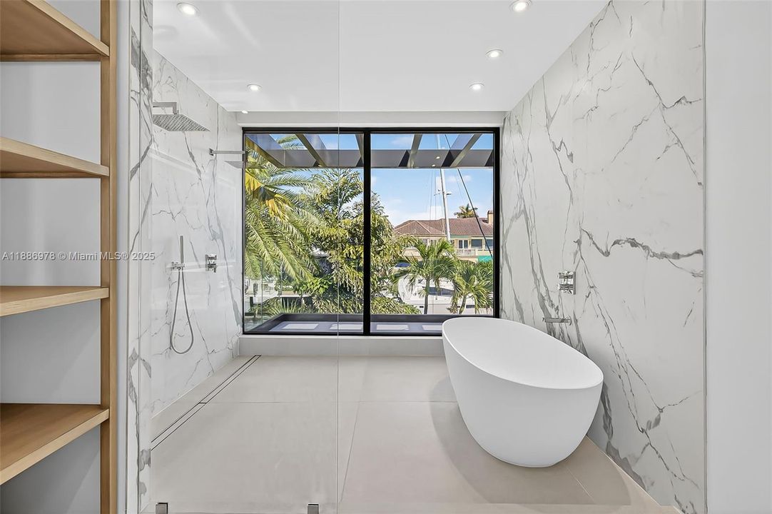 待售: $7,200,000 (4 贝兹, 5 浴室, 3949 平方英尺)