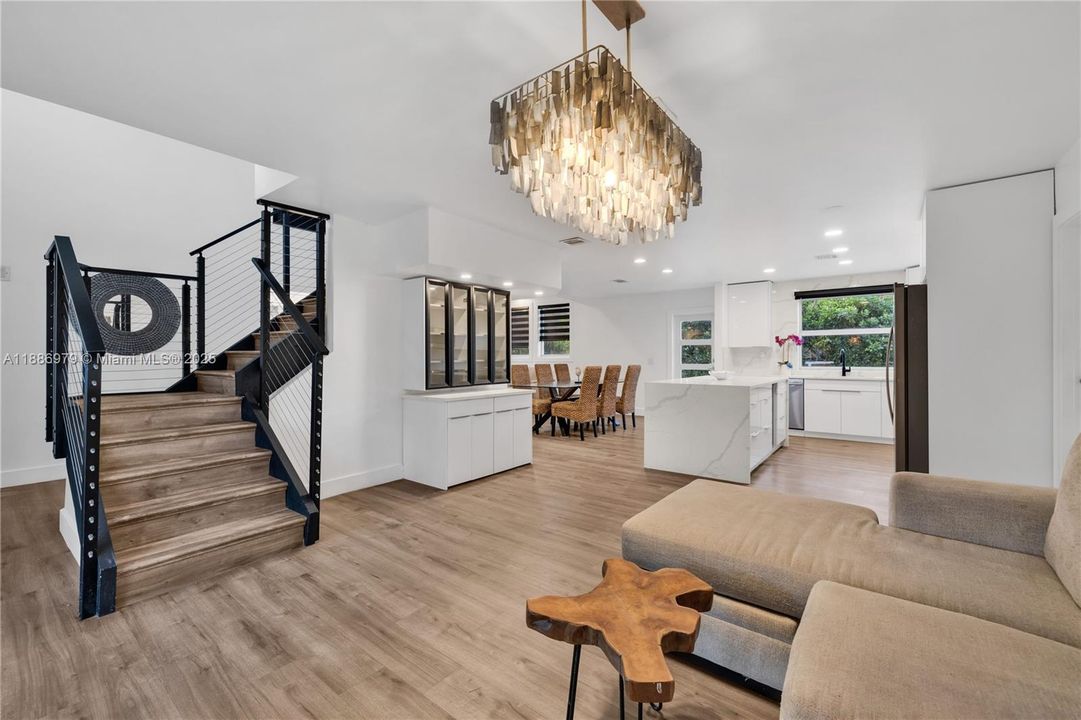 Active With Contract: $1,368,000 (4 beds, 3 baths, 2237 Square Feet)