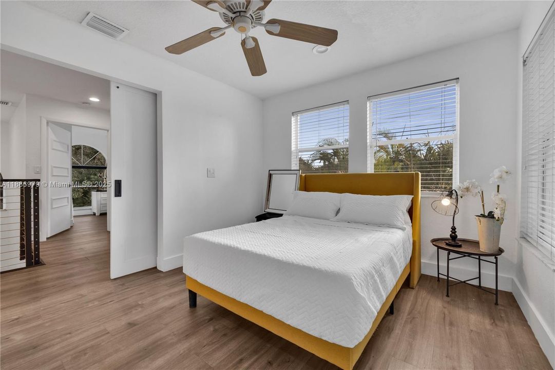 Active With Contract: $1,368,000 (4 beds, 3 baths, 2237 Square Feet)