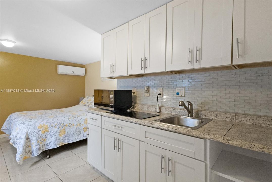 Guest Quarters with Separate Entrance