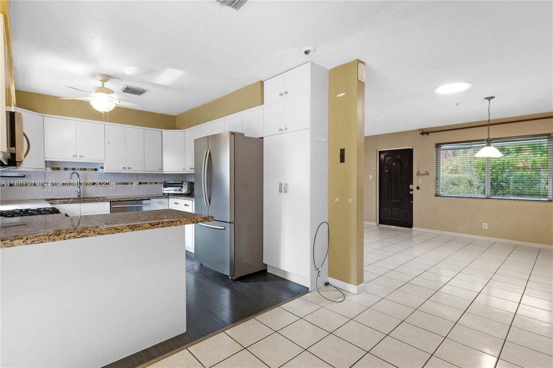 Active With Contract: $595,000 (3 beds, 2 baths, 1480 Square Feet)