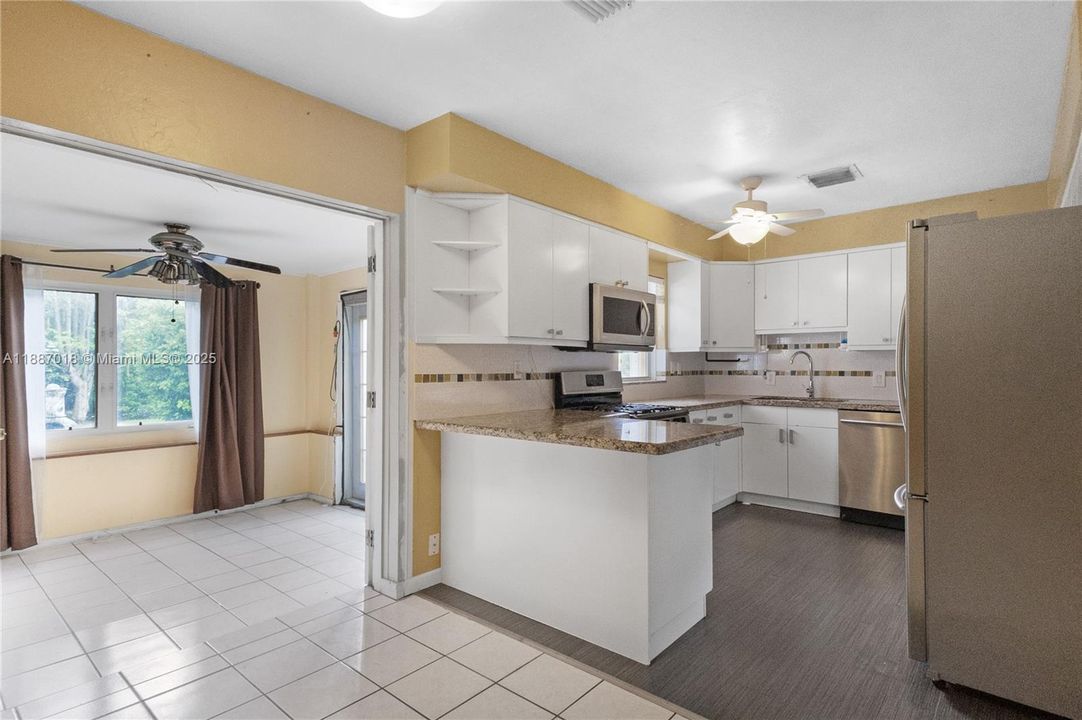 Active With Contract: $595,000 (3 beds, 2 baths, 1480 Square Feet)