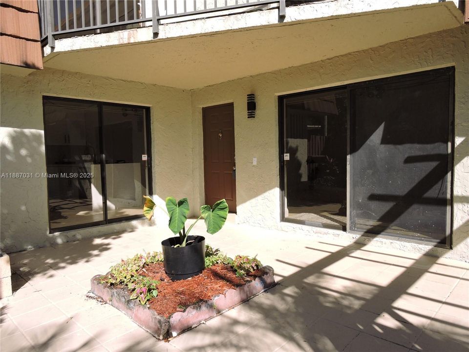 Недавно арендовано: $3,400 (3 спален, 2 ванн, 1654 Квадратных фут)