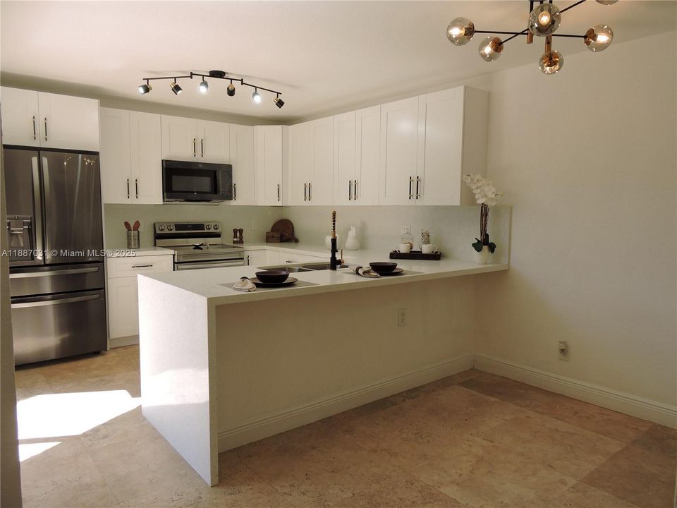 Недавно арендовано: $3,400 (3 спален, 2 ванн, 1654 Квадратных фут)