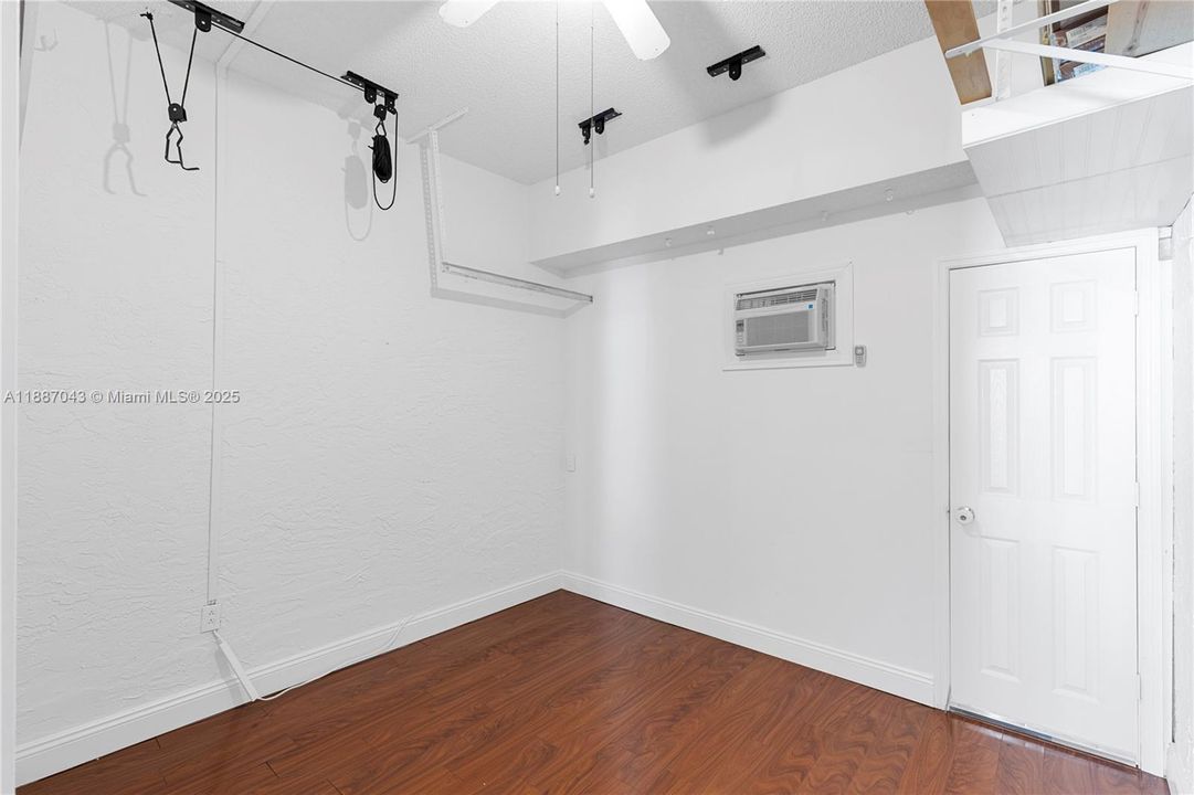 合同活跃: $520,000 (3 贝兹, 2 浴室, 1515 平方英尺)