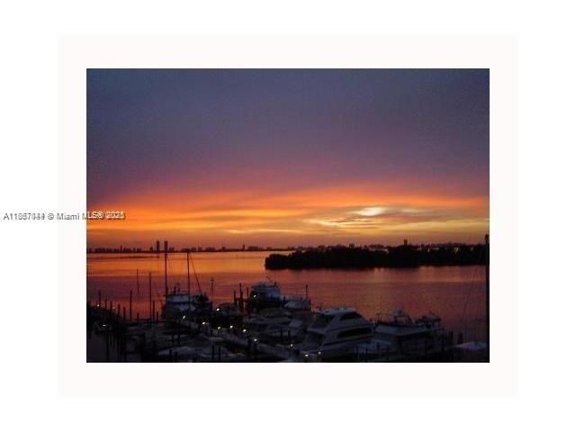 待售: $180,000 (0 贝兹, 1 浴室, 470 平方英尺)