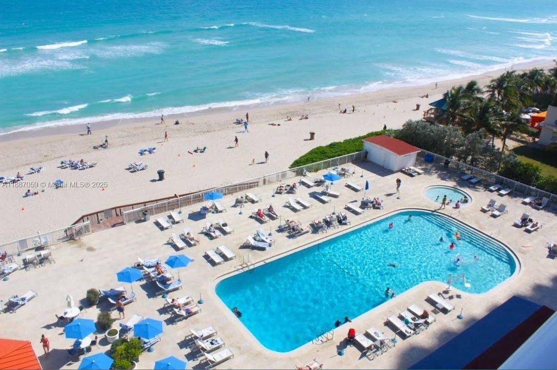 待售: $199,000 (0 贝兹, 1 浴室, 360 平方英尺)