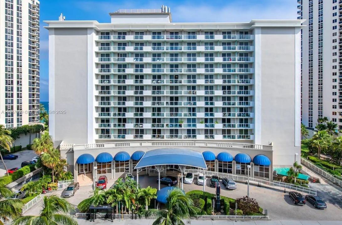 待售: $199,000 (0 贝兹, 1 浴室, 360 平方英尺)