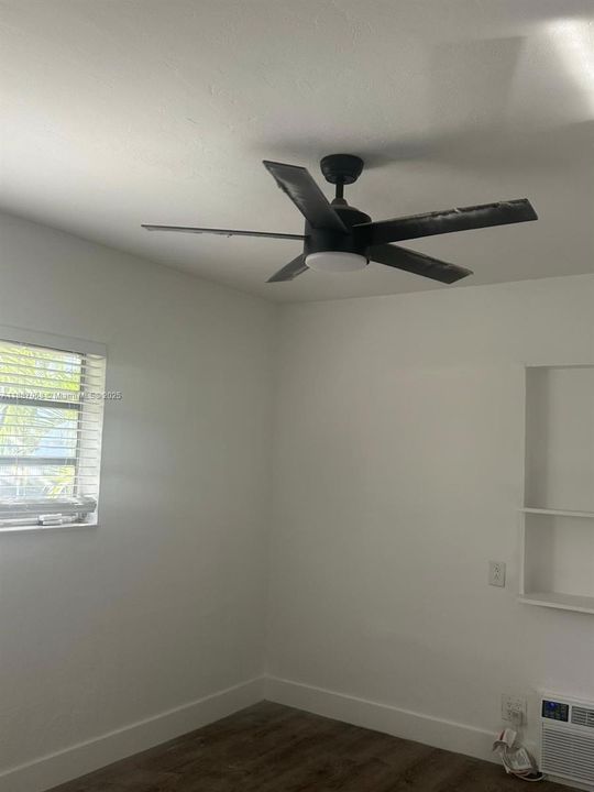 En Renta: $2,400 (2 camas, 2 baños, 921 Pies cuadrados)