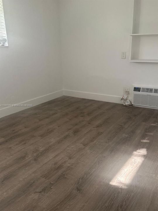 En Renta: $2,400 (2 camas, 2 baños, 921 Pies cuadrados)