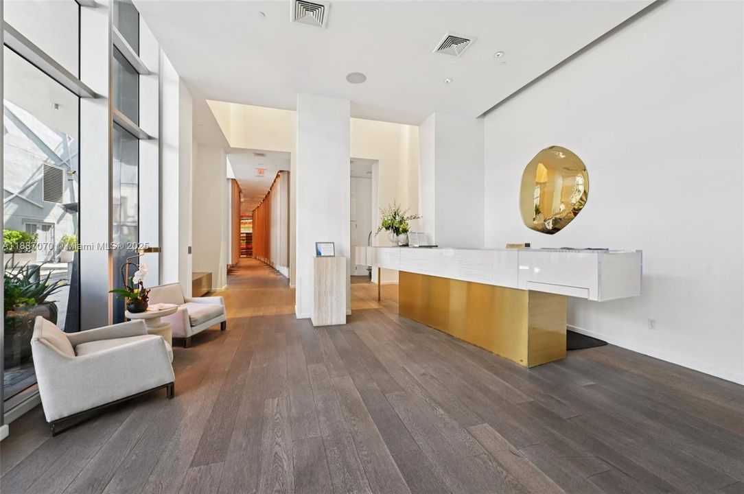 待售: $7,950,000 (3 贝兹, 3 浴室, 2778 平方英尺)