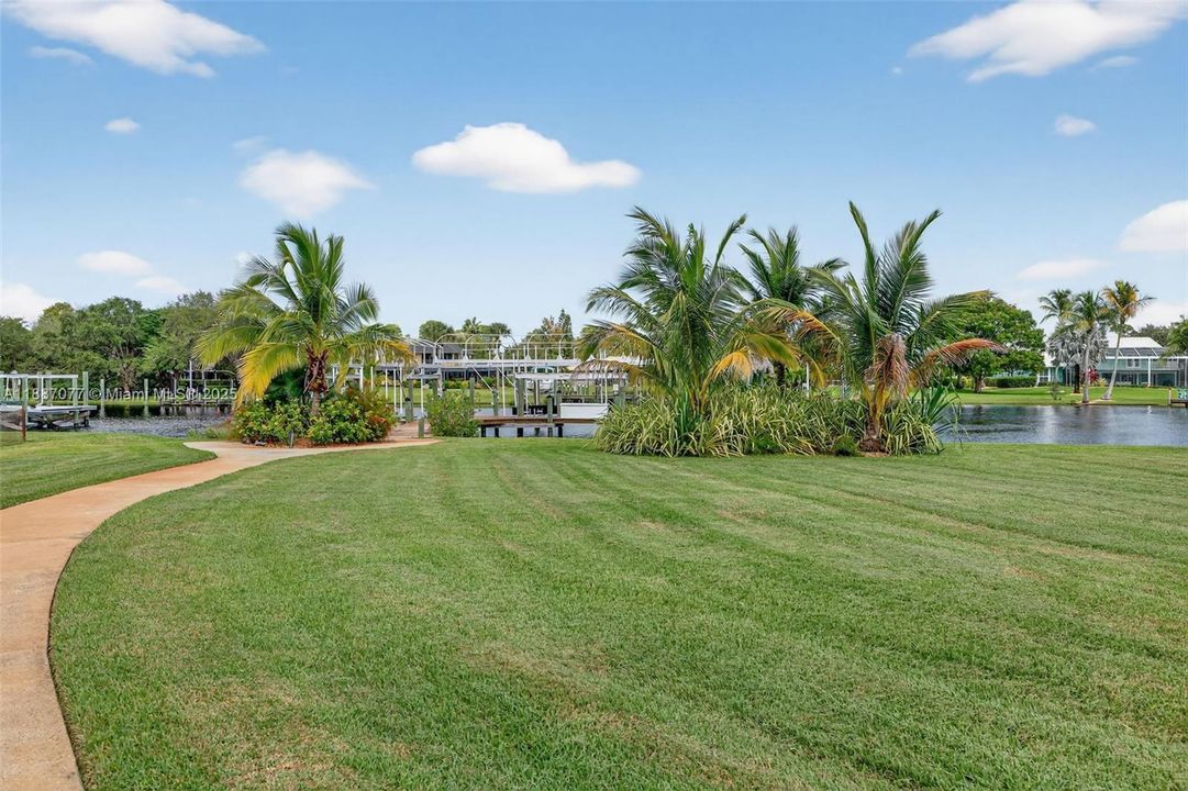 En Venta: $2,700,000 (5 camas, 5 baños, 4175 Pies cuadrados)