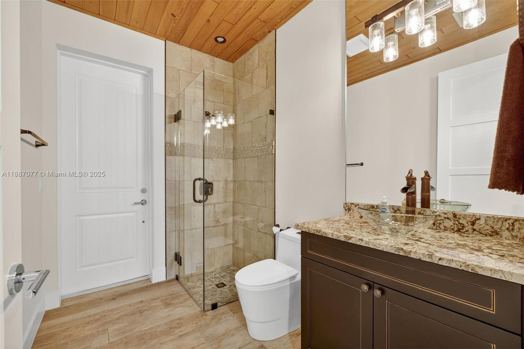 En Venta: $2,700,000 (5 camas, 5 baños, 4175 Pies cuadrados)