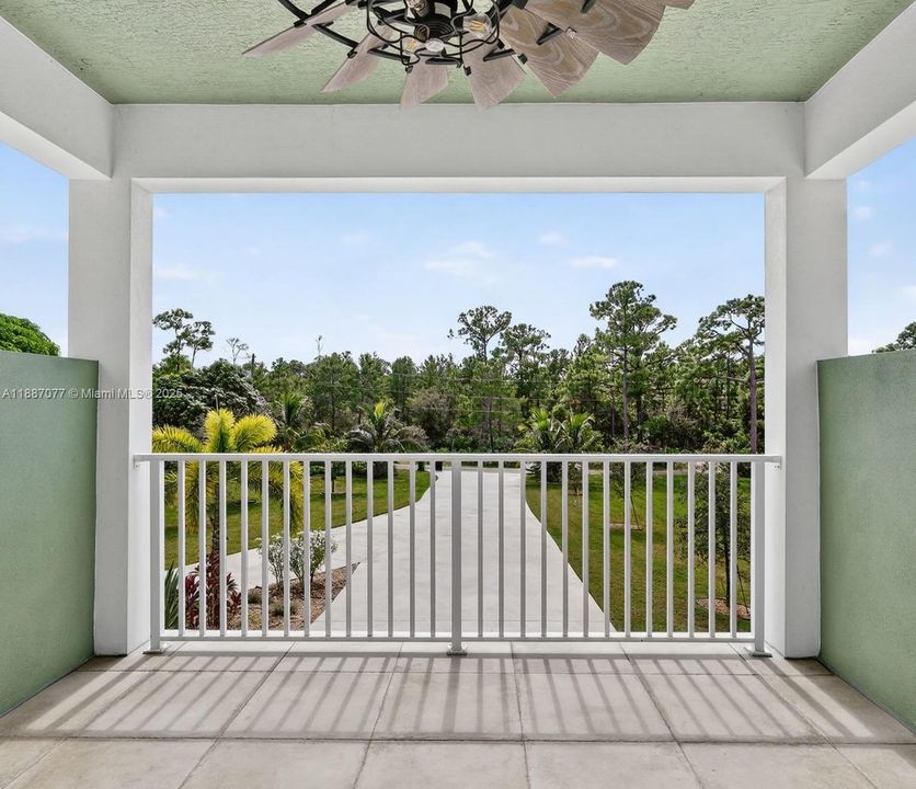 En Venta: $2,700,000 (5 camas, 5 baños, 4175 Pies cuadrados)