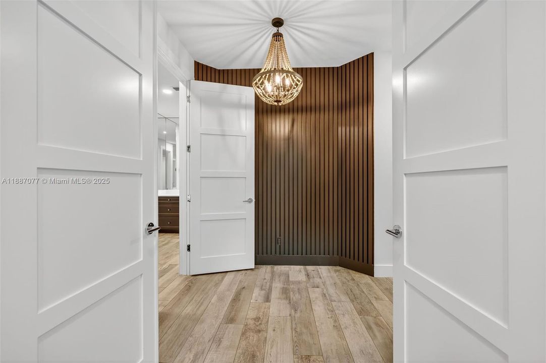 En Venta: $2,700,000 (5 camas, 5 baños, 4175 Pies cuadrados)