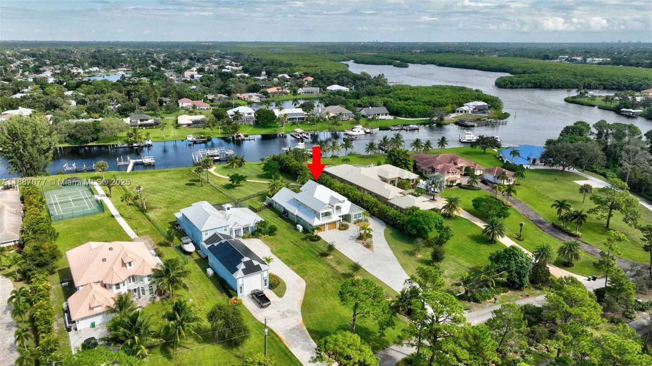 En Venta: $2,700,000 (5 camas, 5 baños, 4175 Pies cuadrados)