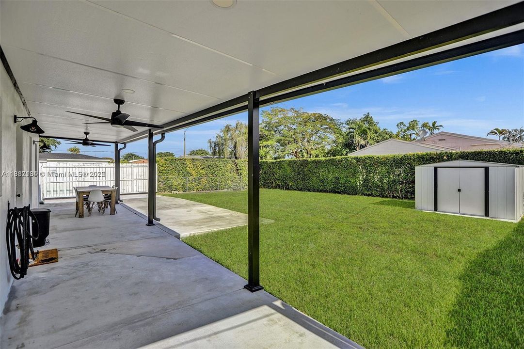 Недавно продано: $675,000 (3 спален, 1 ванн, 975 Квадратных фут)