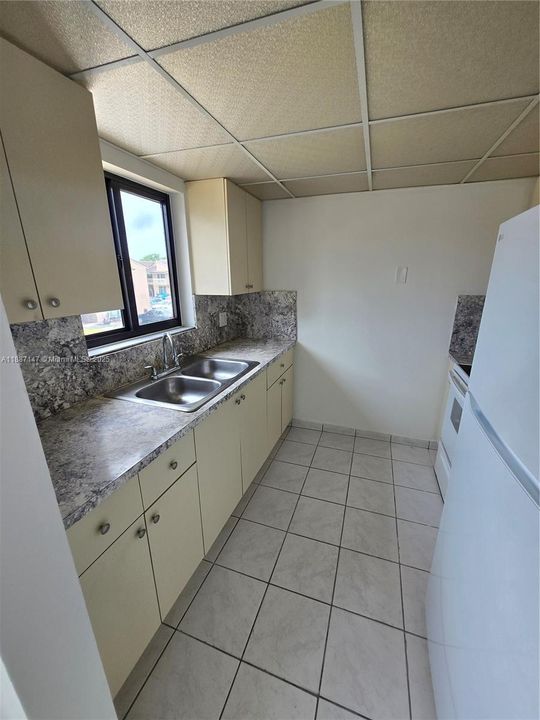 Activo con contrato: $1,850 (1 camas, 1 baños, 605 Pies cuadrados)