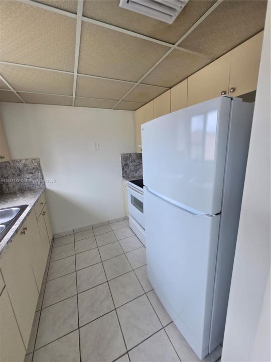 Activo con contrato: $1,850 (1 camas, 1 baños, 605 Pies cuadrados)