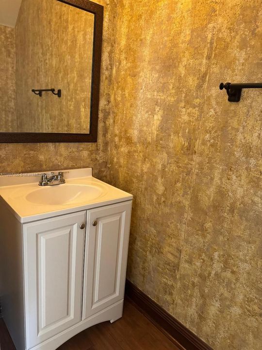 Недавно арендовано: $2,900 (3 спален, 2 ванн, 1469 Квадратных фут)