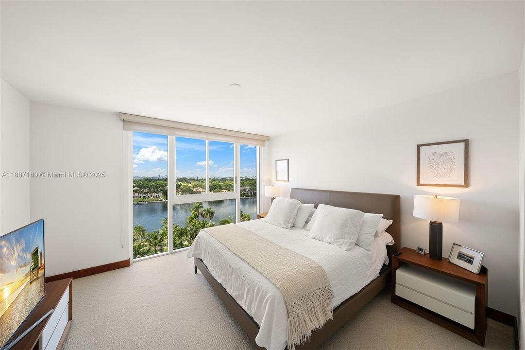 Active With Contract: $8,850 (2 beds, 2 baths, 1380 Square Feet)