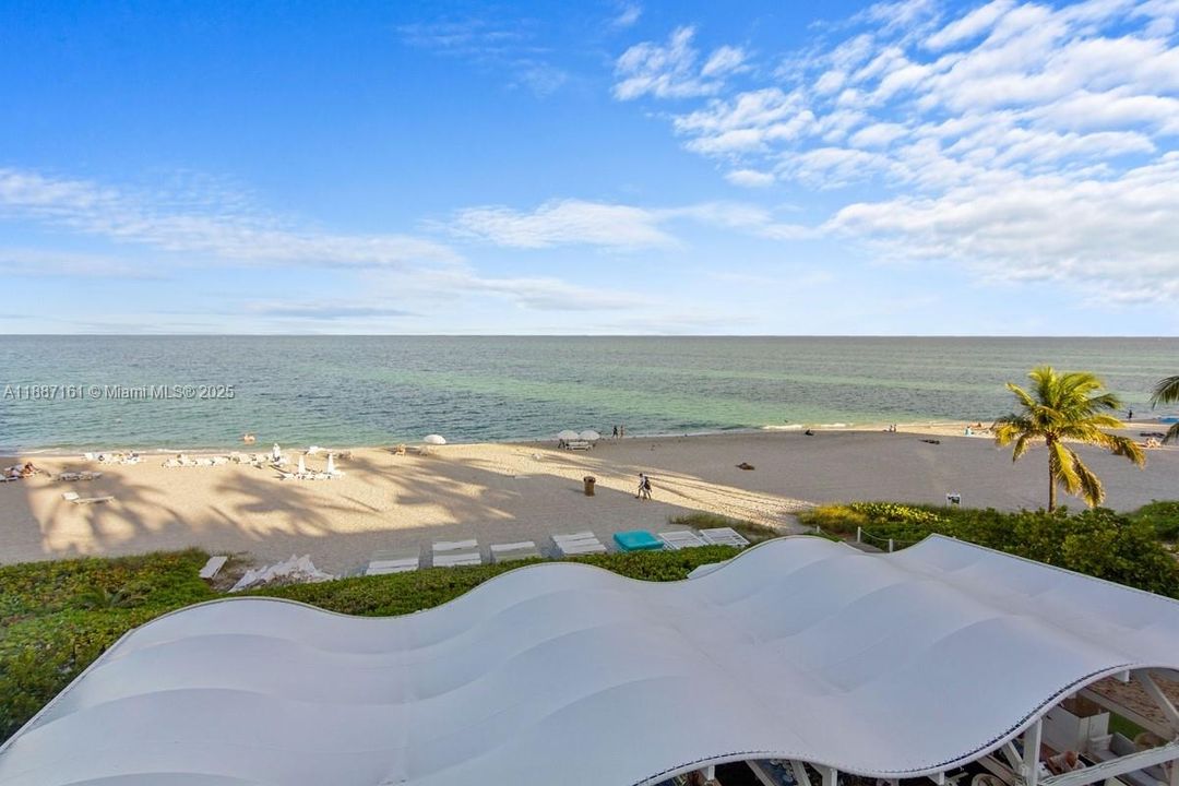 For Sale: $1,650,000 (2 beds, 2 baths, 1477 Square Feet)