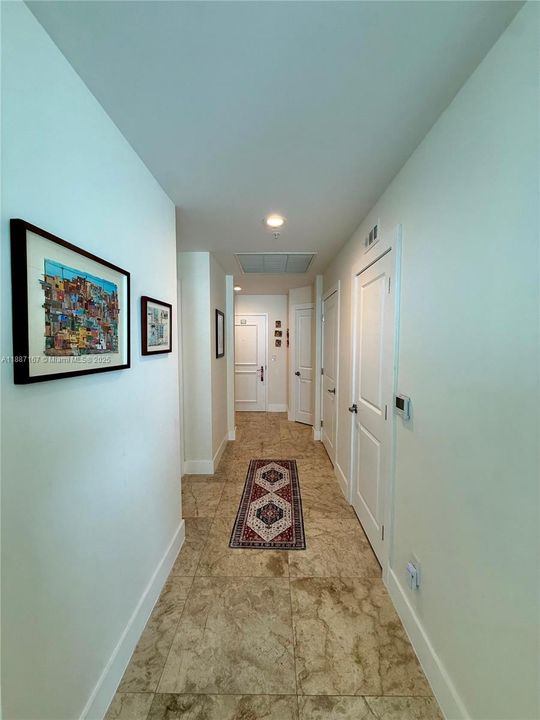 For Sale: $949,000 (3 beds, 3 baths, 1744 Square Feet)