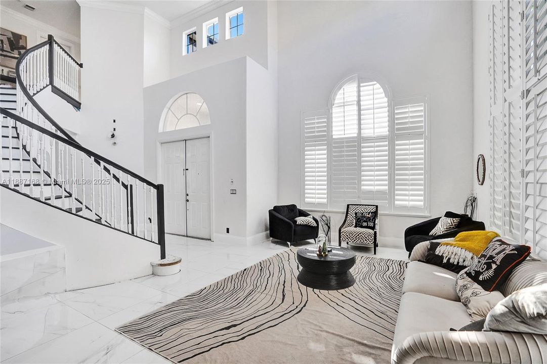 For Sale: $840,000 (5 beds, 3 baths, 3408 Square Feet)