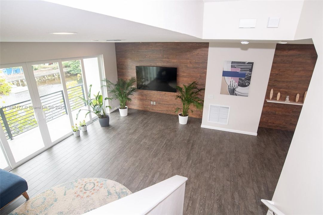 待售: $899,000 (3 贝兹, 2 浴室, 2152 平方英尺)