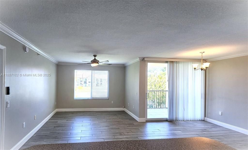 待售: $339,995 (3 贝兹, 2 浴室, 1233 平方英尺)