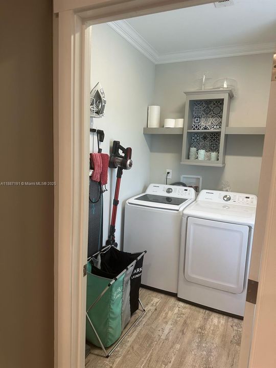 For Rent: $6,000 (4 beds, 2 baths, 1539 Square Feet)