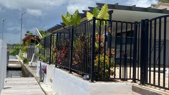 Недавно арендовано: $6,500 (4 спален, 2 ванн, 2537 Квадратных фут)