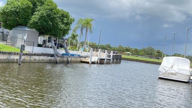 Недавно арендовано: $6,500 (4 спален, 2 ванн, 2537 Квадратных фут)