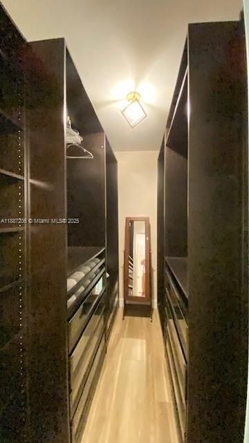 Недавно арендовано: $6,500 (4 спален, 2 ванн, 2537 Квадратных фут)