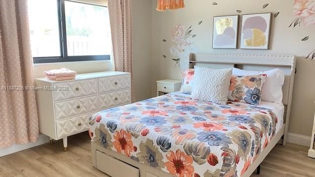 Недавно арендовано: $6,500 (4 спален, 2 ванн, 2537 Квадратных фут)