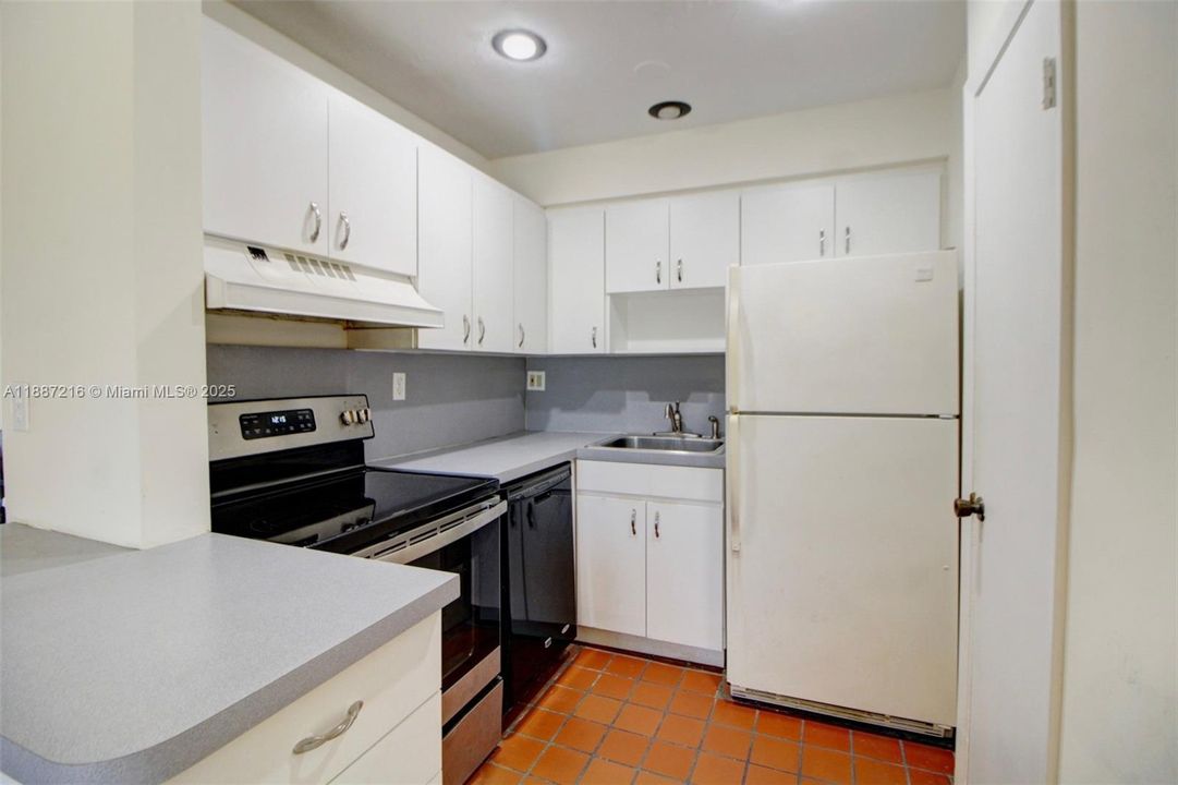 En Venta: $180,000 (1 camas, 1 baños, 560 Pies cuadrados)