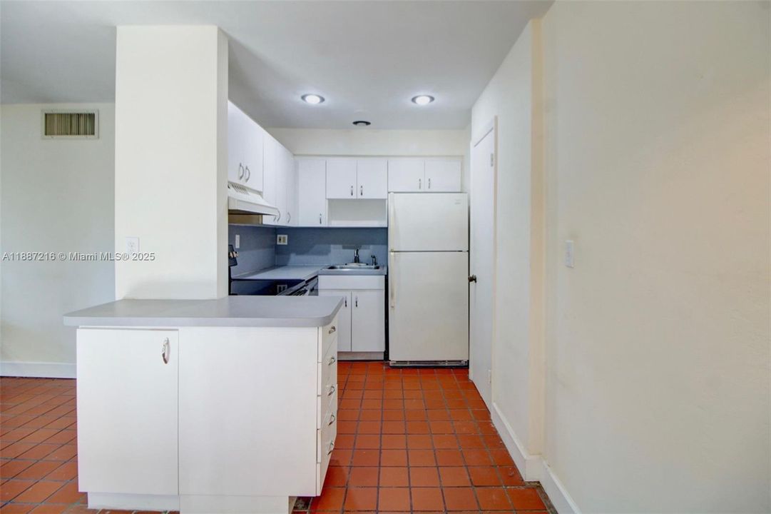 En Venta: $180,000 (1 camas, 1 baños, 560 Pies cuadrados)