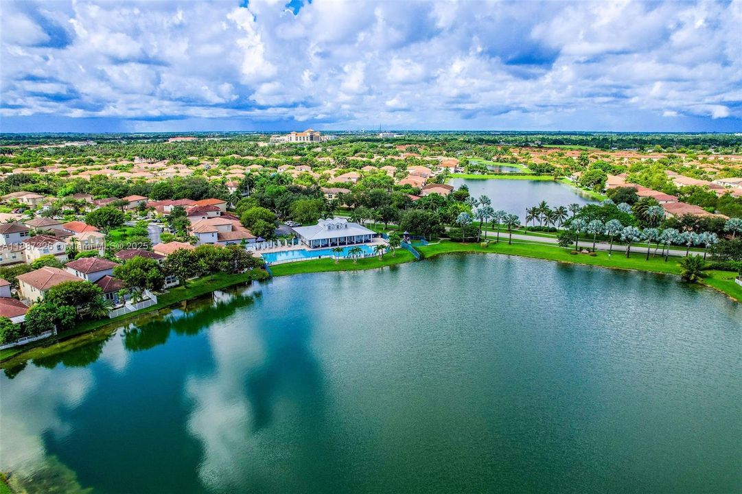 For Sale: $160,000 (0.14 acres)