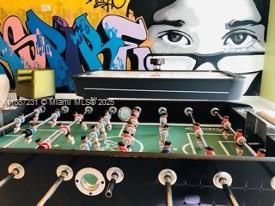 For Sale: $3,400,000 (5 beds, 6 baths, 5954 Square Feet)