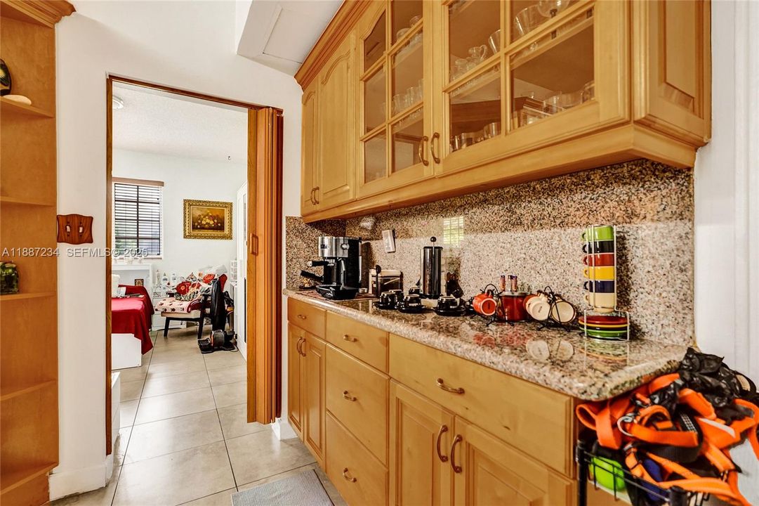 En Venta: $2,192,950 (0 camas, 0 baños, 3032 Pies cuadrados)