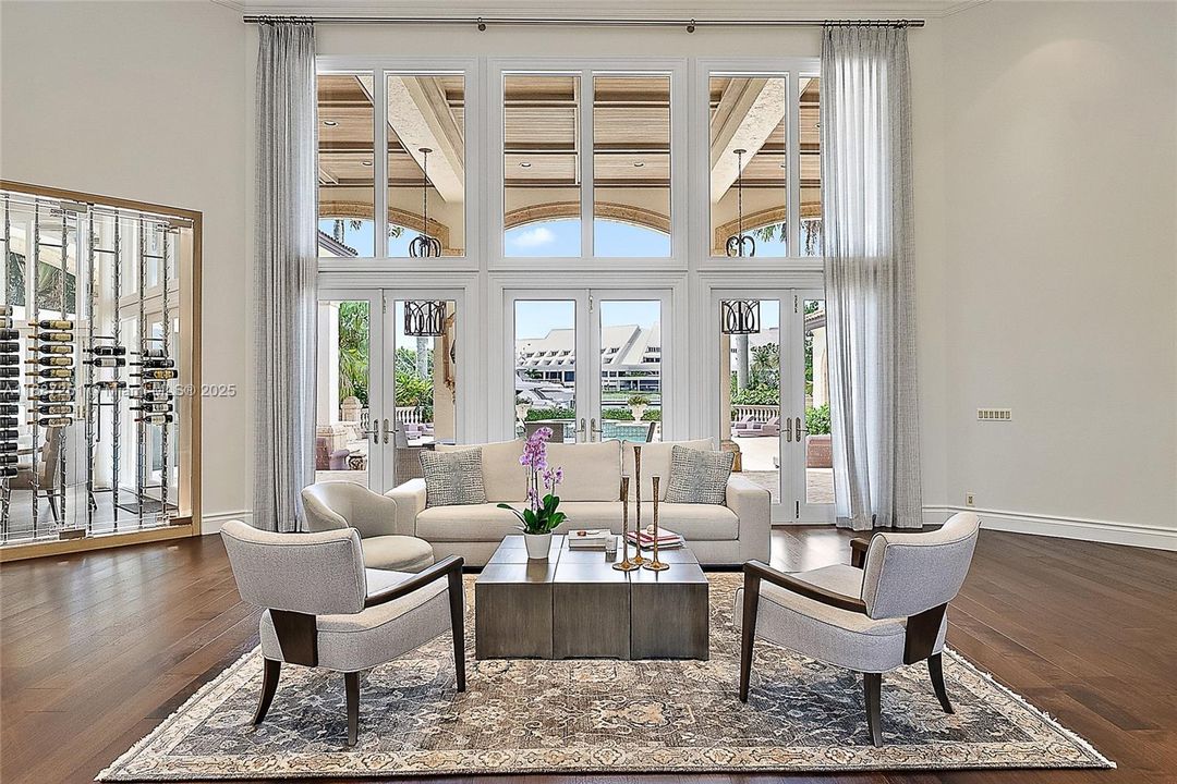 待售: $13,750,000 (6 贝兹, 6 浴室, 7001 平方英尺)