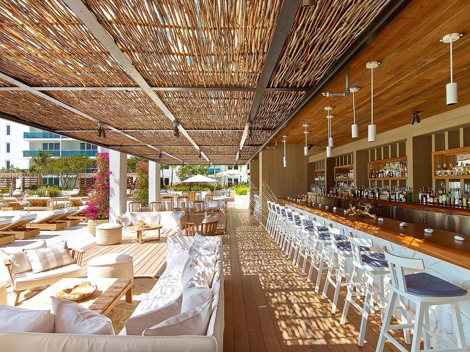 For Sale: $4,250,000 (2 beds, 2 baths, 1687 Square Feet)