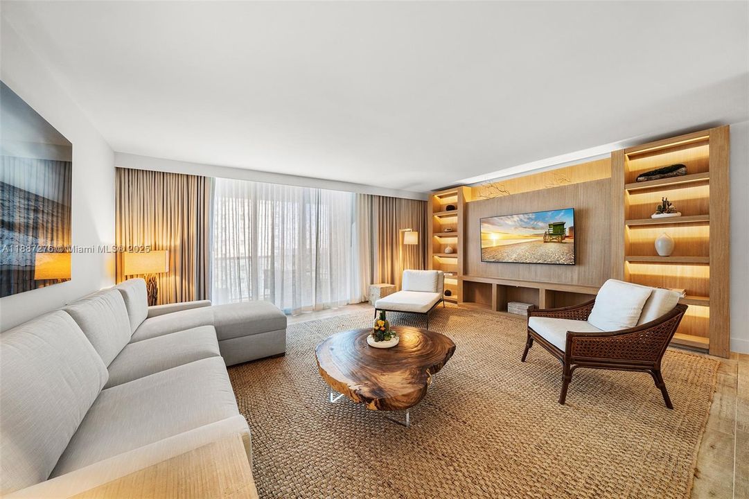 For Sale: $4,250,000 (2 beds, 2 baths, 1687 Square Feet)