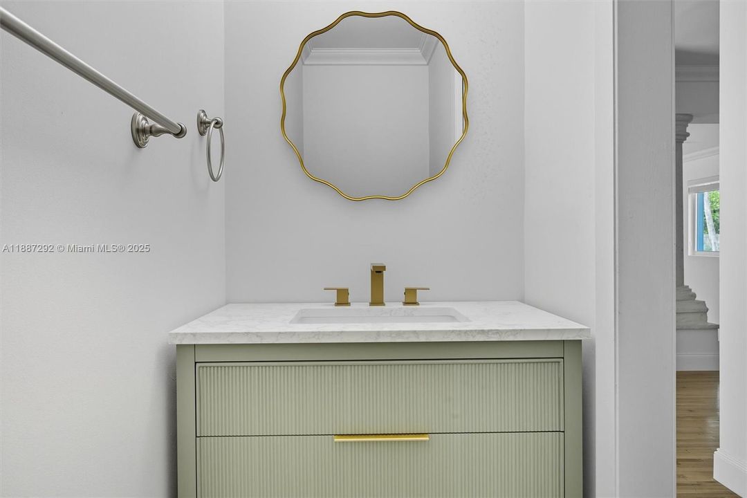 Recently Rented: $12,000 (4 beds, 3 baths, 3712 Square Feet)