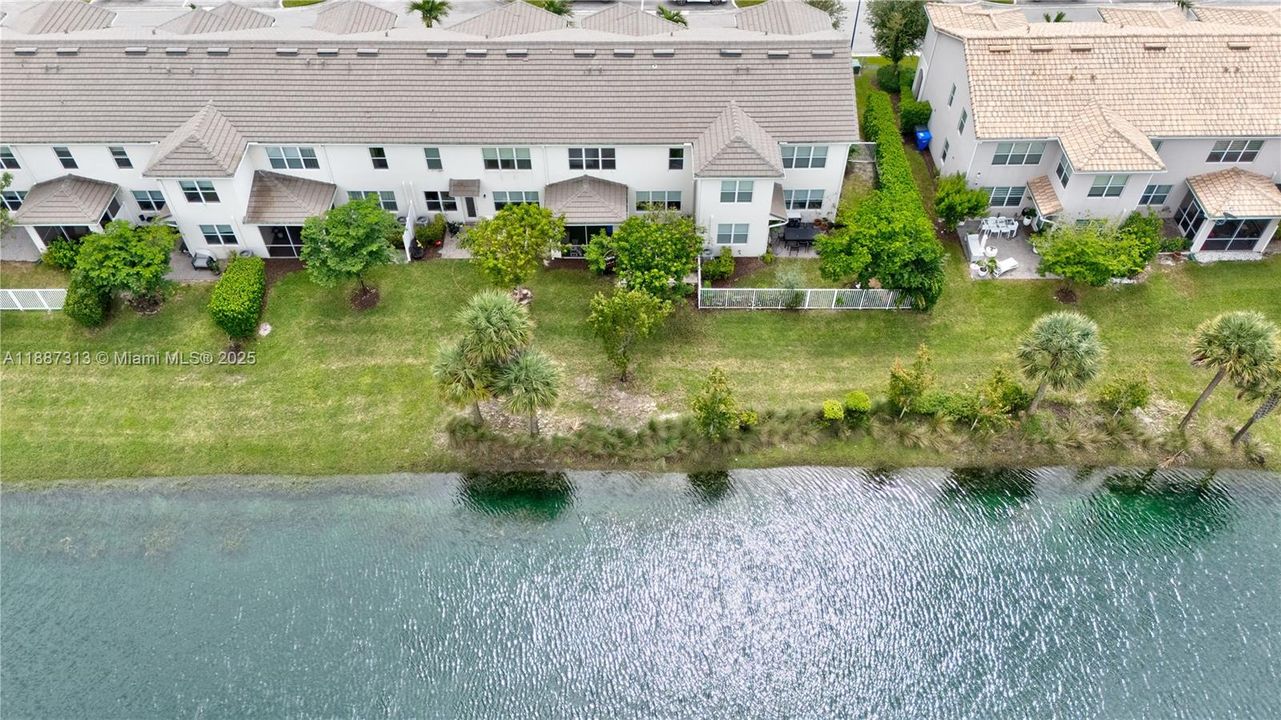 Active With Contract: $667,800 (3 beds, 2 baths, 1760 Square Feet)