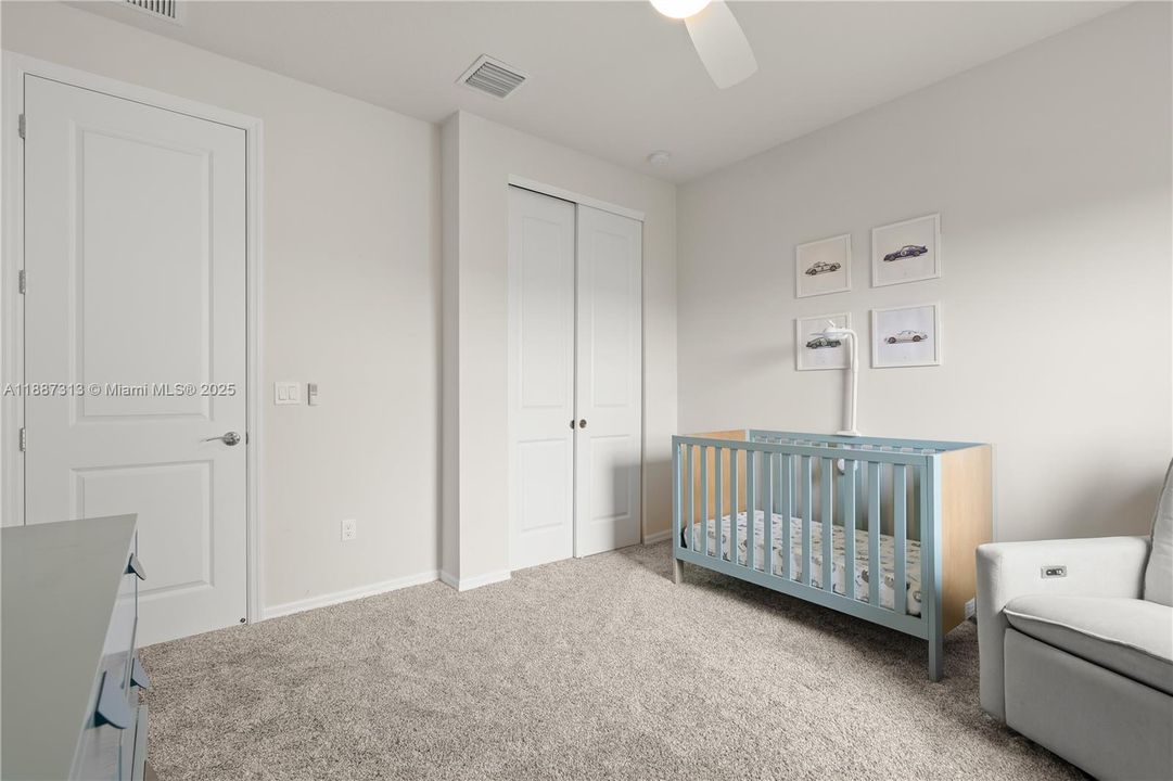 Active With Contract: $667,800 (3 beds, 2 baths, 1760 Square Feet)