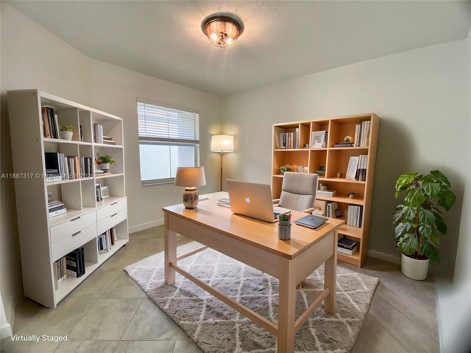 For Rent: $2,500 (3 beds, 2 baths, 1856 Square Feet)